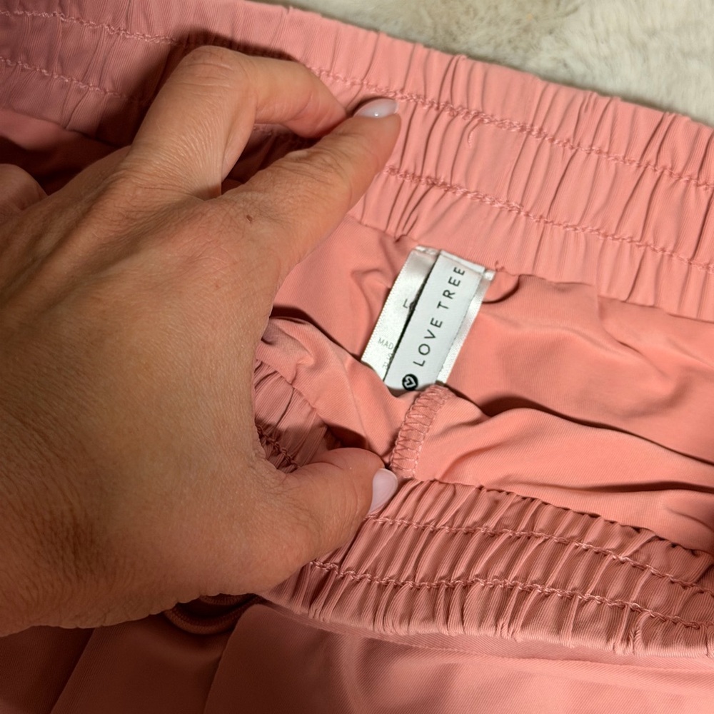 Dusty pink high rise skort active. - Picture 5 of 8